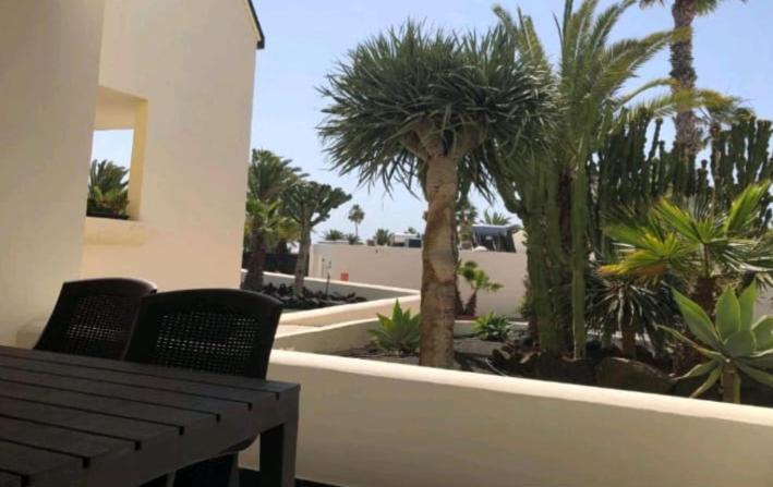 Apartament Suri Costa Teguise Zewnętrze zdjęcie